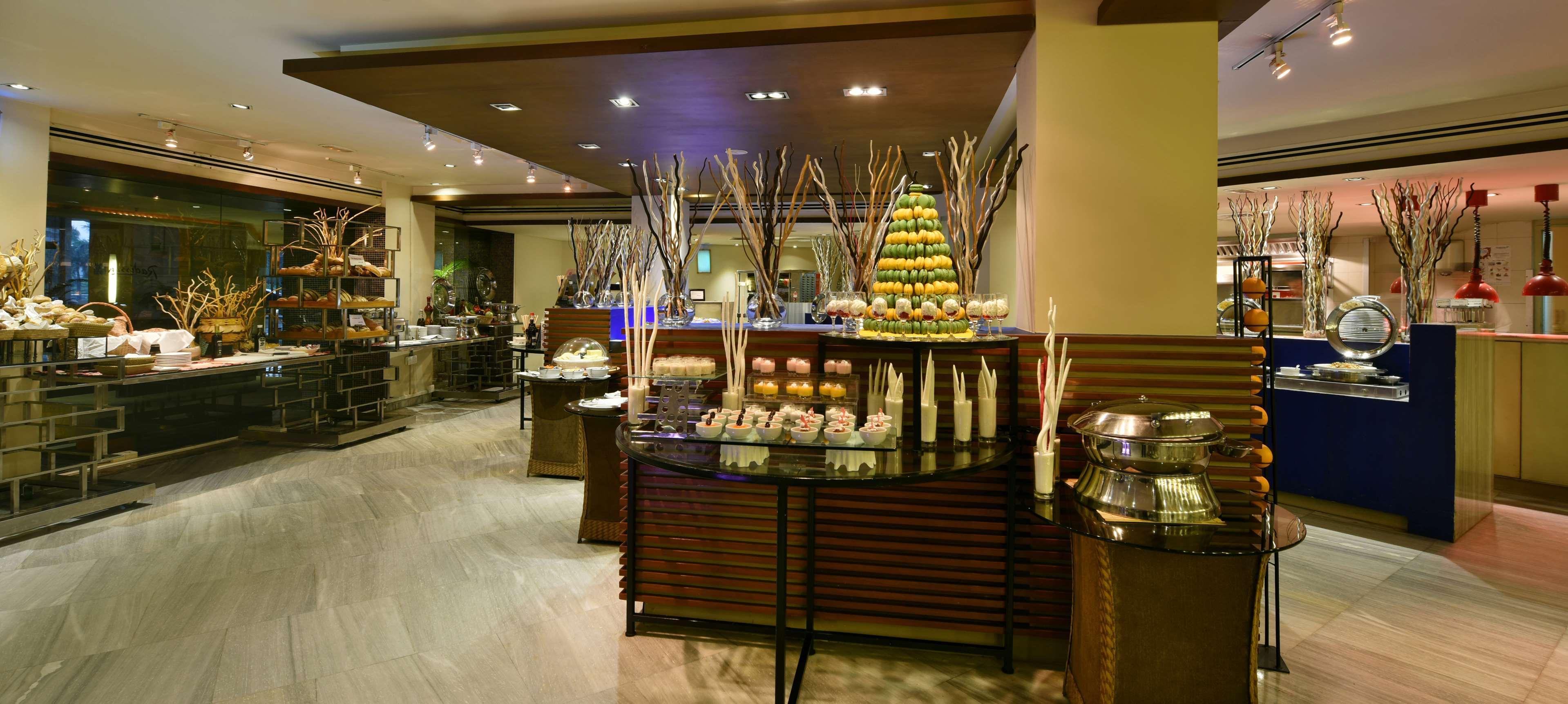 Hotel Radisson Blu Dhaka Water Garden Zewnętrze zdjęcie